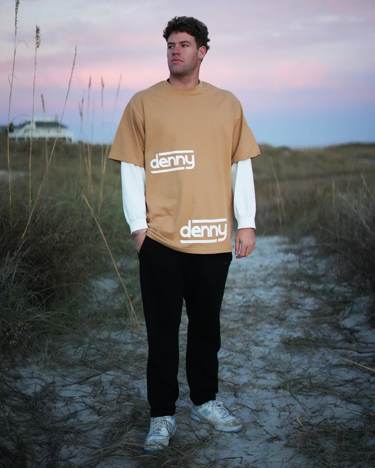 Logo & Slogan I Beige